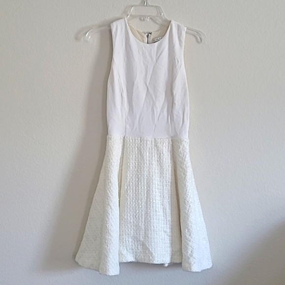 Alice & Olivia CreamElegant Tweed Dress Size XS/S - Picture 2 of 10